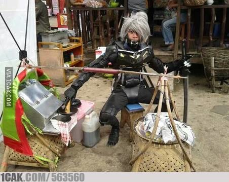 10 Potret lucu bapak-bapak jualan ini bikin nyengir lebar