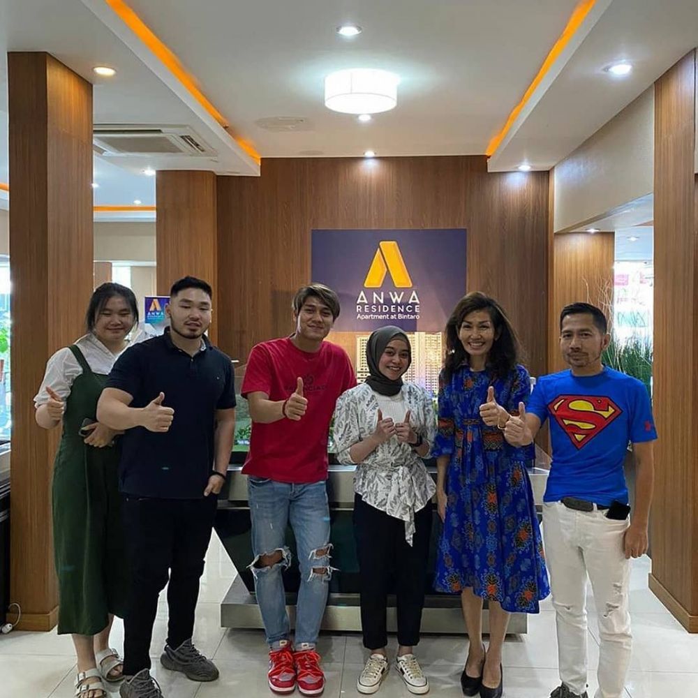 8 Momen Rizky Billar beri kejutan apartemen untuk Lesty Kejora