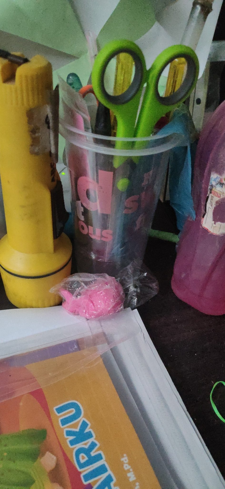 10 Cara low budget anak kos selesaikan masalah, lucu-lucu kreatif