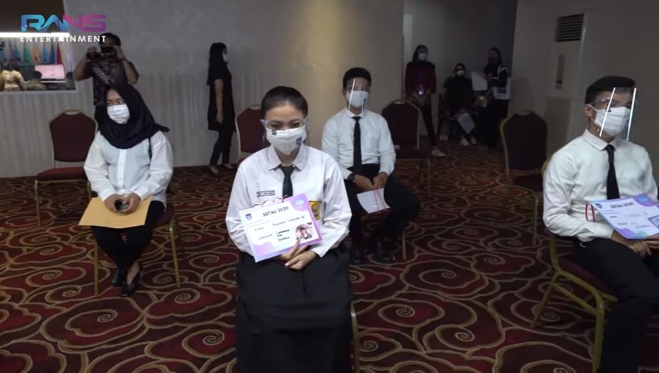 5 Hadiah mewah Nagita & Raffi untuk pengasuh Rafathar, bikin melongo