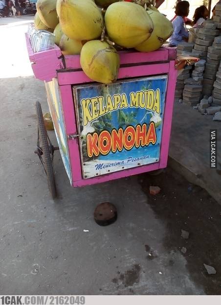 10 Spanduk lucu penjual es kelapa muda ini absurdnya bikin geli