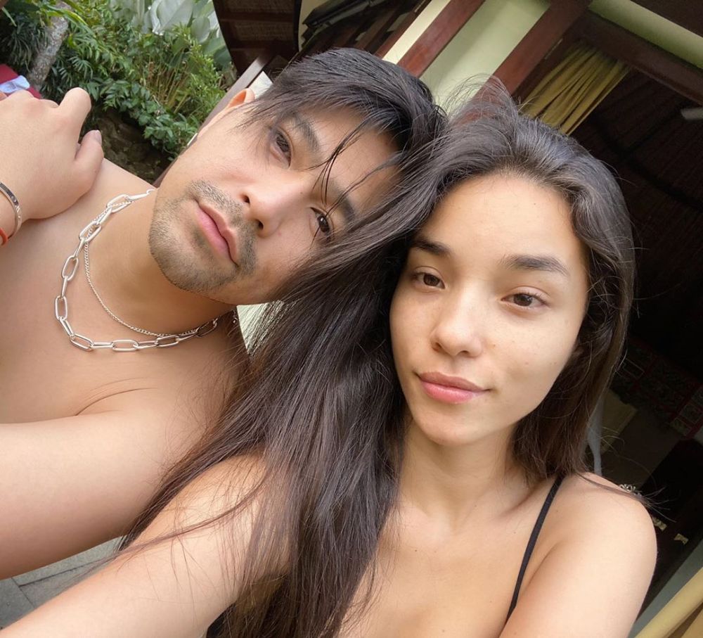 Jarang tersorot, ini 10 momen kakak Jessica Iskandar bareng pacar