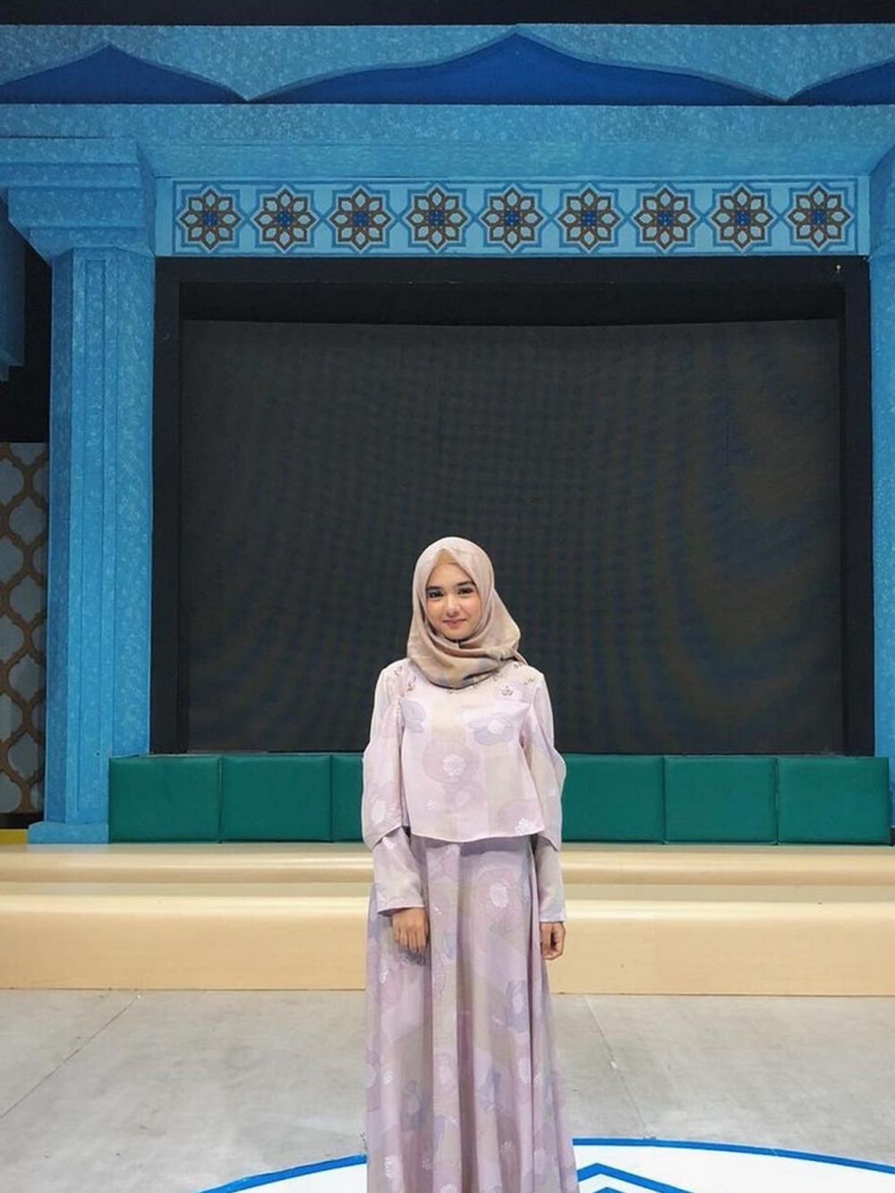 Potret 5 aktris 'Dari Jendela SMP' kenakan hijab, pesonanya manglingi
