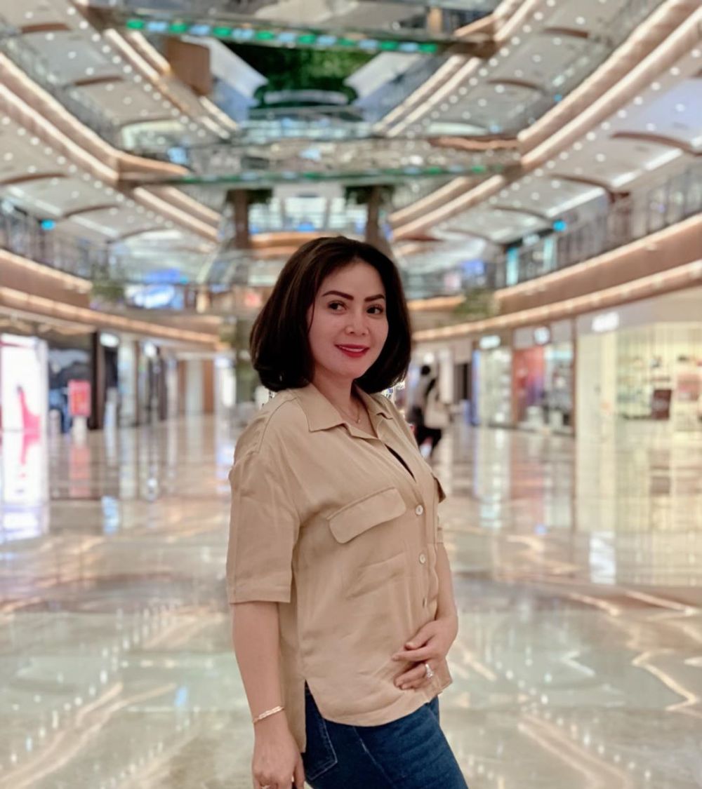 10 Potret terbaru Kristina ini bikin pangling, makin awet muda