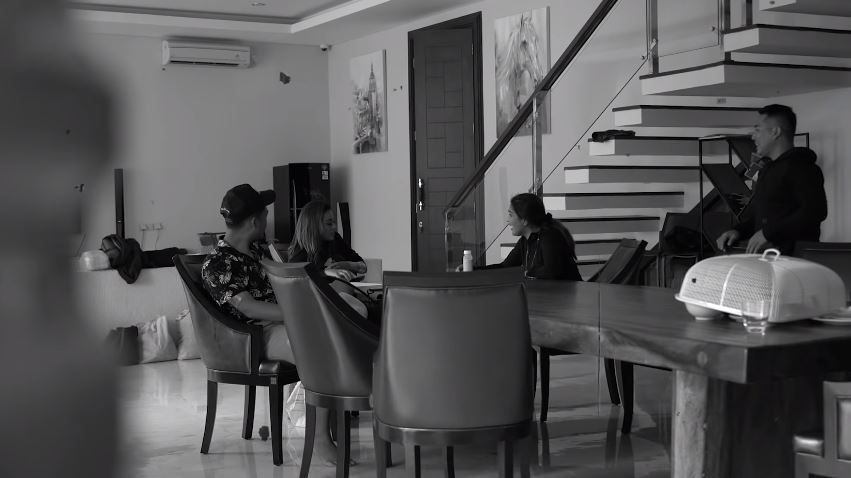 8 Momen Aurel & Azriel prank bikin tato, Ashanty sampai nangis