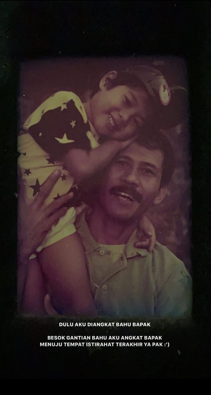 5 Potret kenangan Nino RAN bersama mendiang ayahnya