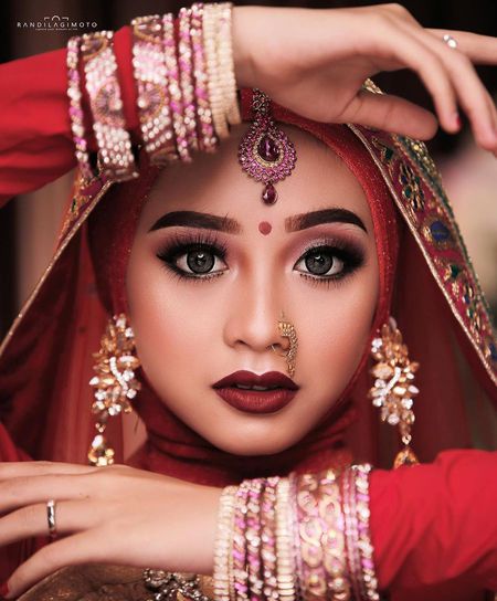 Gaya 10 pedangdut pakai kain sari, bak seleb Bollywood