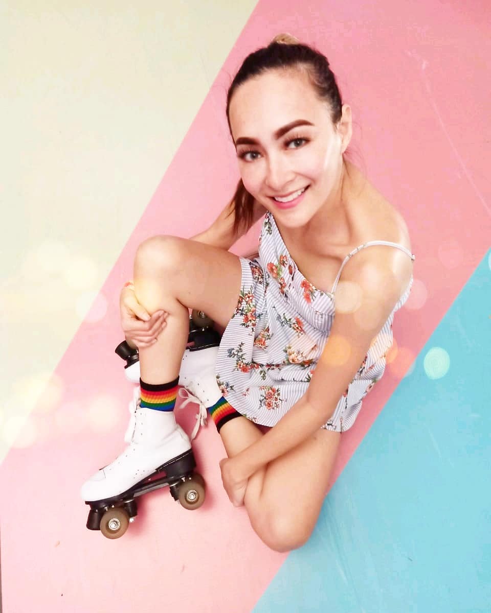 10 Potret terbaru Dewi Rezer, makin memesona di usia 40 tahun