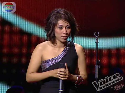10 Potret lawas Wiwik ‘Amanah Wali’, pernah ikut X Factor