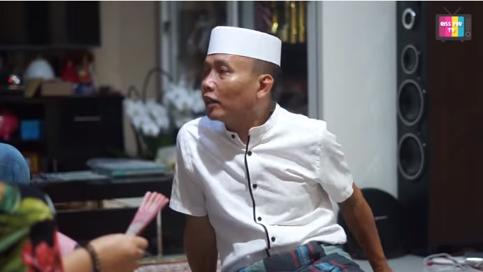 6 Fakta perjalanan karier ayah Ayu Ting Ting, tak pernah ambil gaji