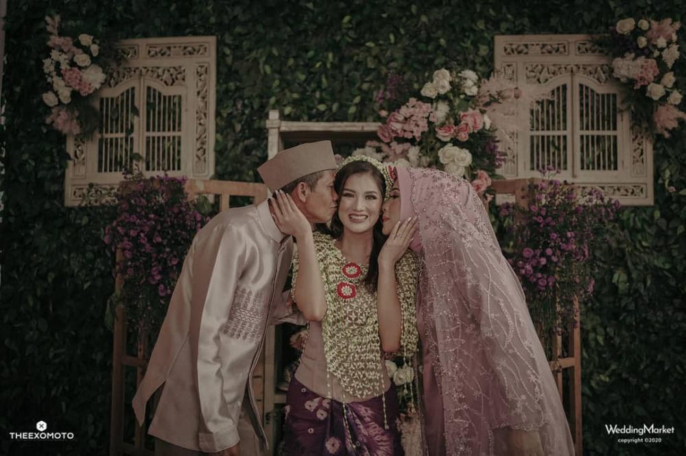 10 Momen siraman & pengajian Atries Angel mantan Chef Juna, penuh haru