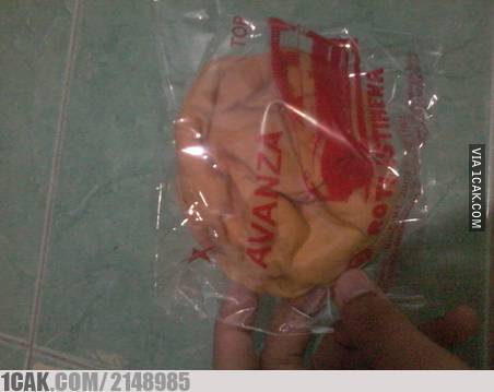 10 Tulisan nyeleneh di bungkus roti ini bikin nyengir tipis