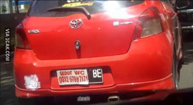 10 Iklan sedot WC di tempat umum ini bikin senyum geli