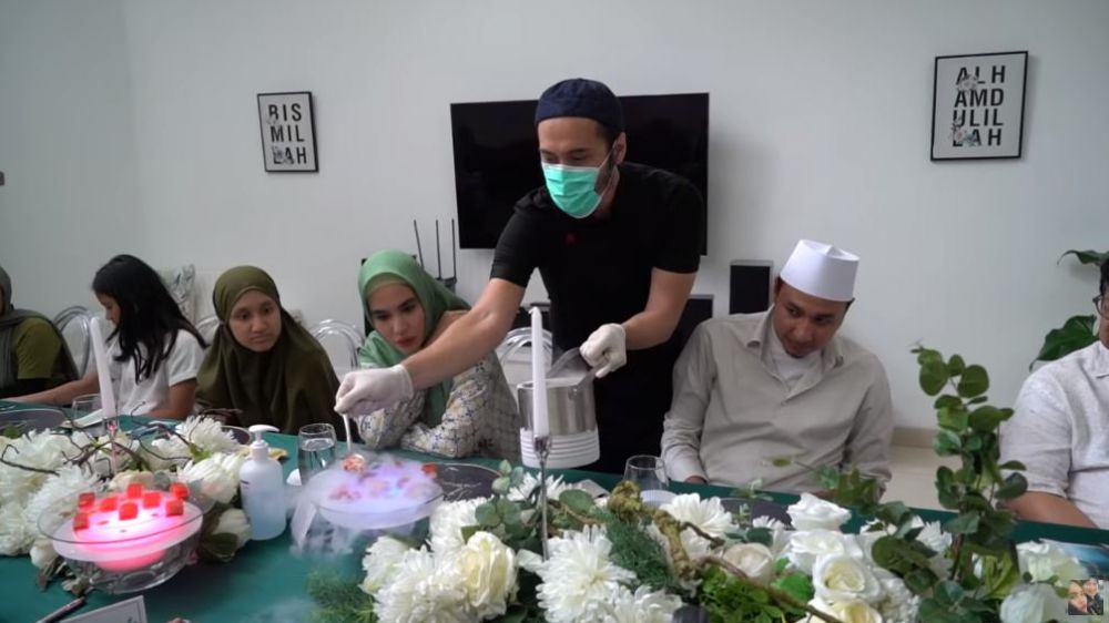 10 Momen kejutan ultah anak tiri Kartika Putri ke-15, seru abis