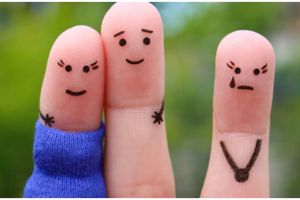 40 Kata-kata sedih ungkapan curiga dalam hubungan, tanpa basa-basi