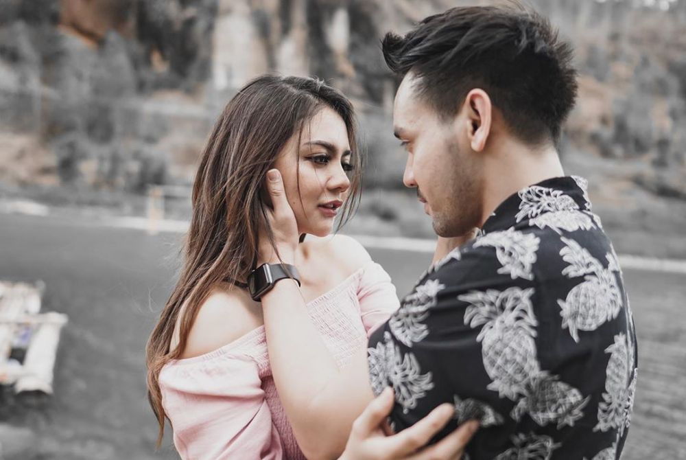 Sudah go public, ini 7 potret Jenita Janet dengan pacar baru