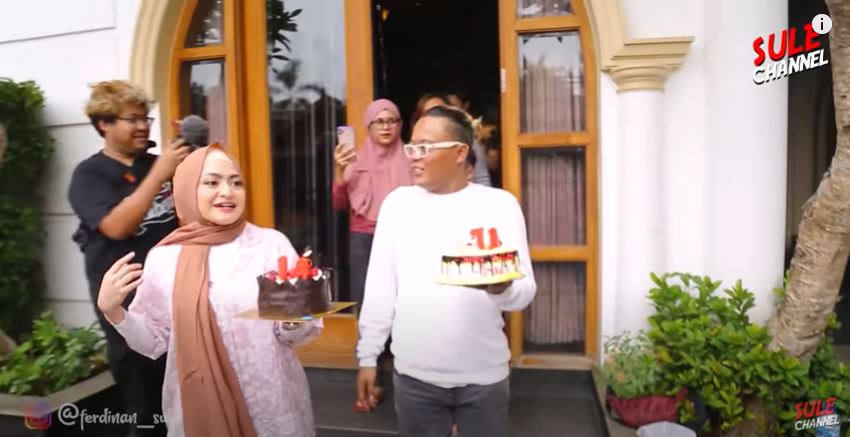 11 Momen Nathalie Holscher ikut rayakan ultah ibunda Sule, penuh haru