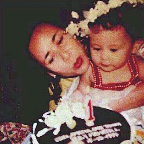 Genap usia 24 tahun, ini 10 potret masa kecil Prilly Latuconsina