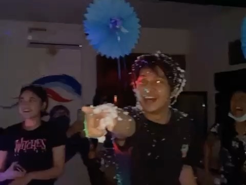 10 Momen perayaan ultah Arbani Yasiz ke-26, dihadiri calon mertua