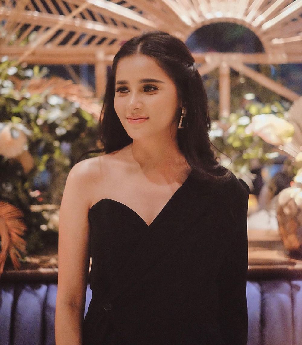 10 Pesona Yunita Siregar, pemeran Tiara di sinetron Hati Yang Terluka