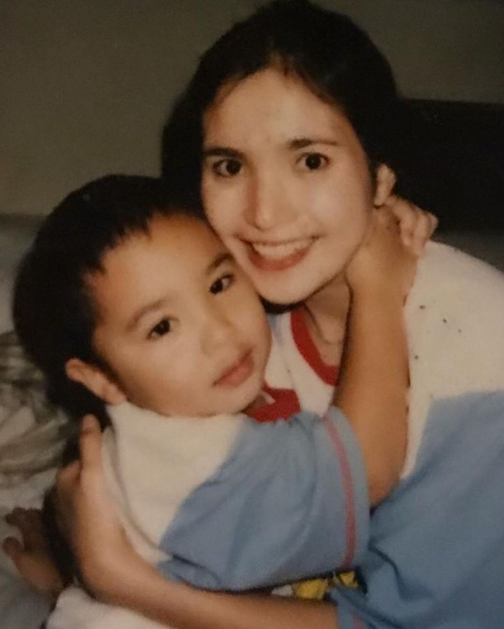 10 Transformasi Nunu Datau, pemeran ibu Tiara di sinetron Anak Band