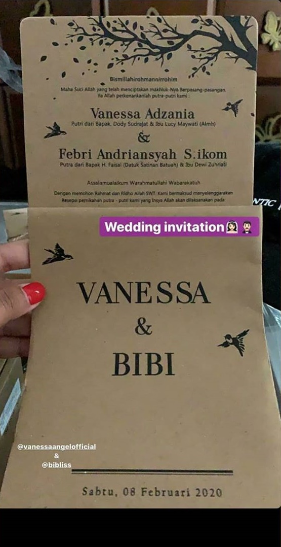 Potret undangan pernikahan 12 pasang seleb, punya Nikita Willy unik