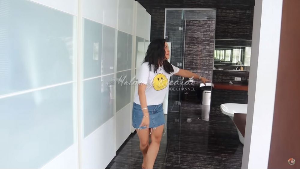 8 Potret kamar Boy William, kamar mandinya curi perhatian