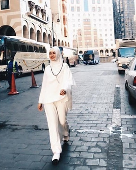 Potret 5 pemeran pelakor FTV ketika tampil berhijab ini bikin pangling