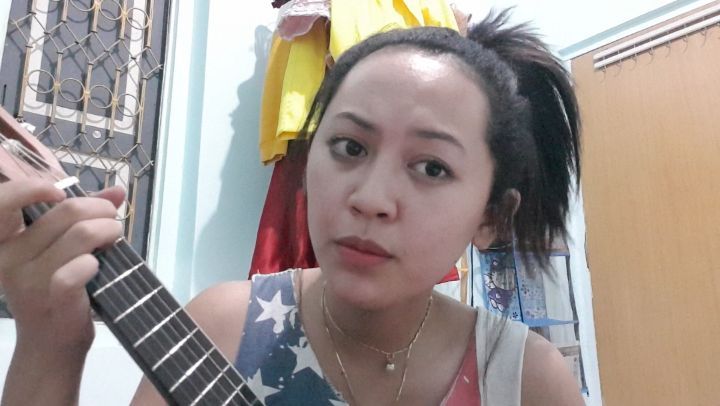 10 Pesona Happy Asmara tanpa polesan makeup tebal, cantik natural