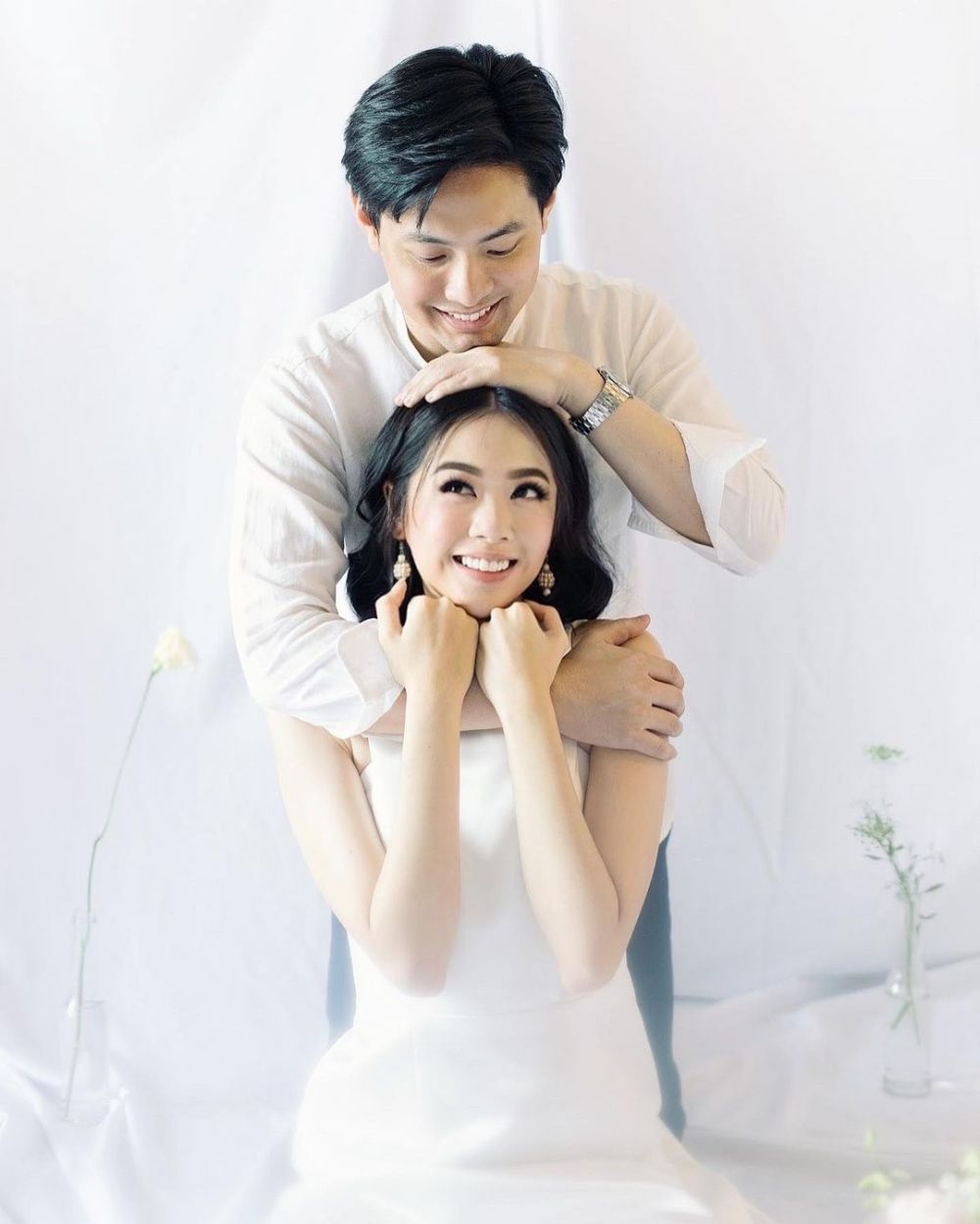 10 Gaya prewedding Danita eks girlband Princess, ala drama Korea