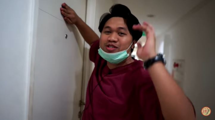 8 Penampakan apartemen Nathalie Holscher, tak banyak perabotan