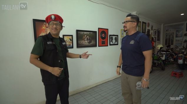 7 Potret garasi Ferry Maryadi, koleksi motornya bikin melongo