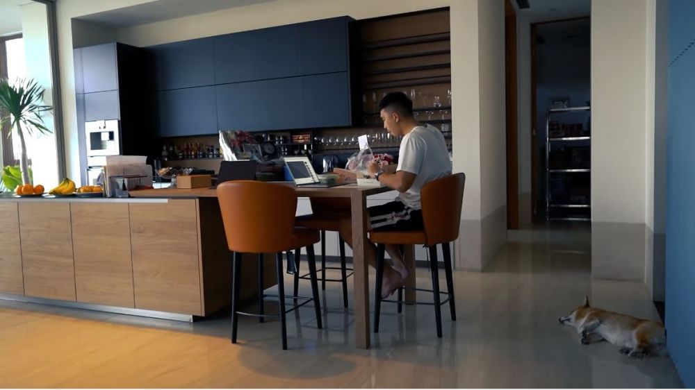 10 Potret apartemen suami Nikita Willy, pigura fotonya curi perhatian