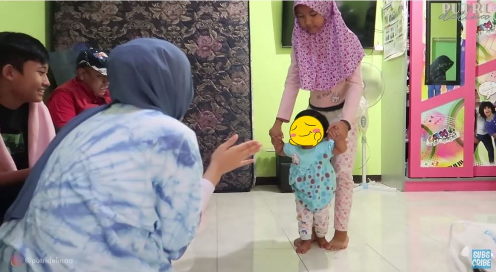 8 Momen Putri Delina bertemu adik bungsunya, sedih sempat tak dikenali