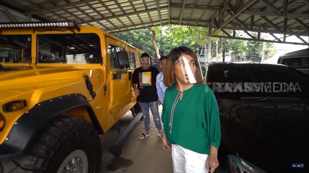 8 Potret mobil mewah Aleta Molly, harganya sampai Rp 10 miliar