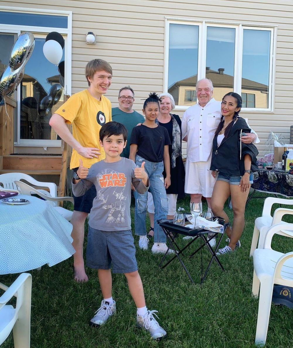 Menetap di Kanada, intip 10 potret rumah Cut Memey