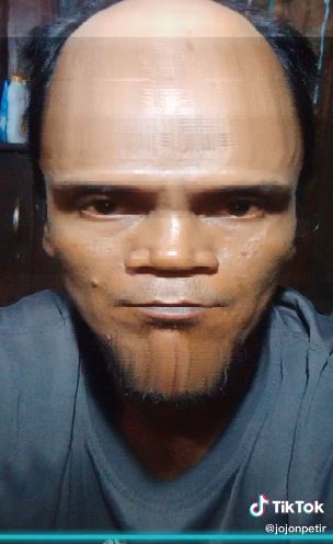 10 Potret gagal pakai filter TikTok ini bikin kerutin dahi