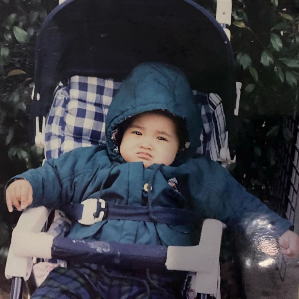 10 Potret transformasi Nadya Arina, aktris FTV yang memesona