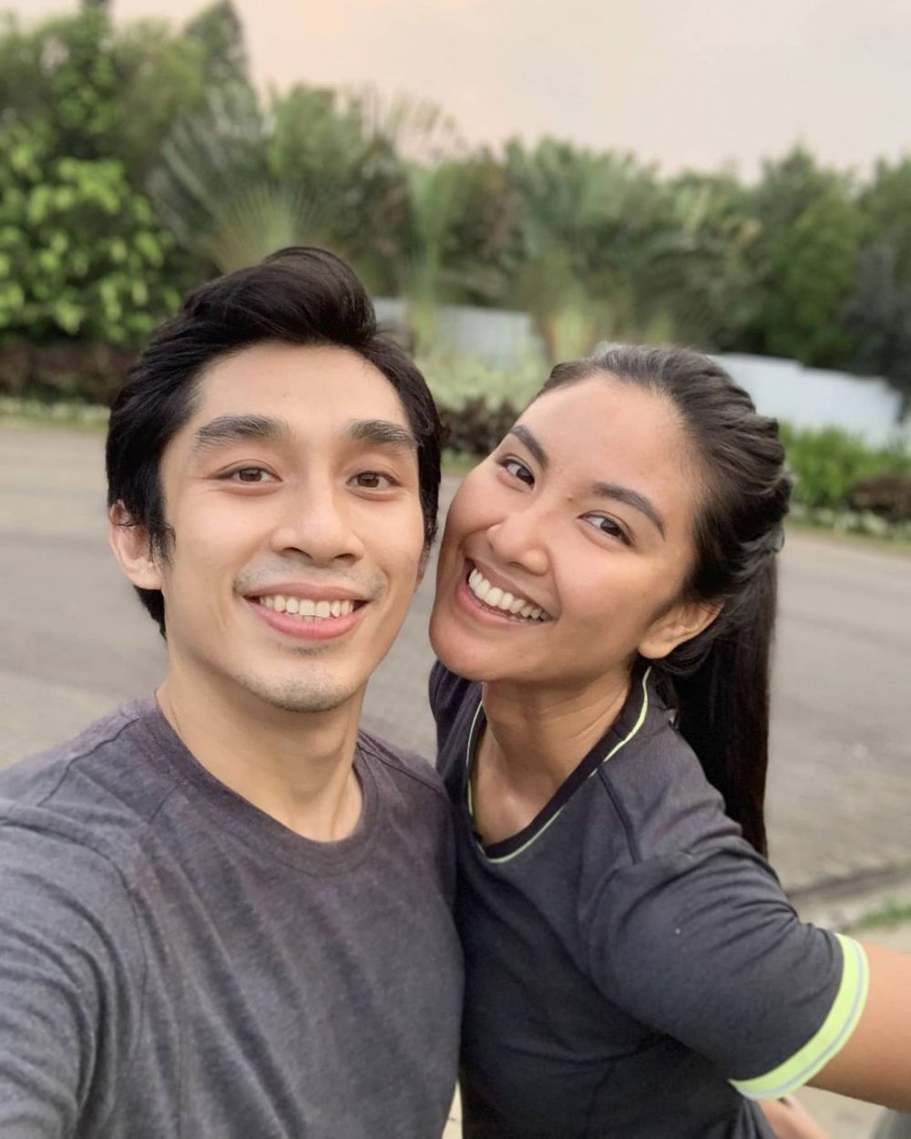 Potret romantis 10 Puteri Indonesia dan pasangan, sweet abis