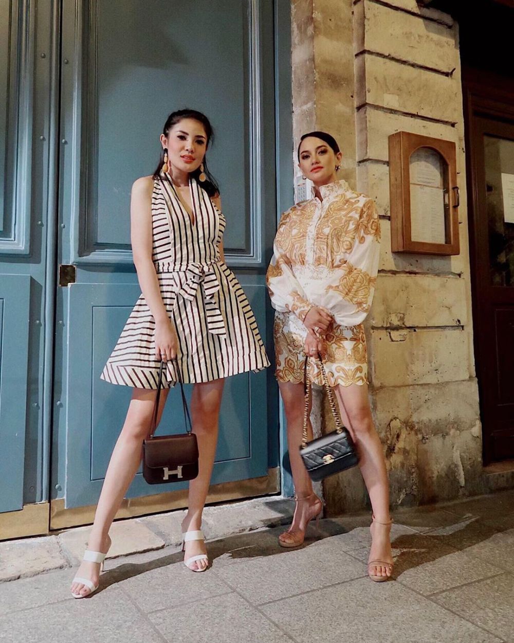 10 Potret persahabatan Ririn Ekawati dan Nindy Ayunda, gayanya kompak