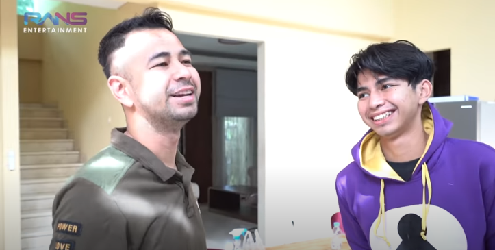 11 Momen pertemuan Raffi Ahmad dan kembarannya, tawari beasiswa kuliah
