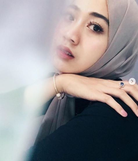 7 Potret Lailatul Mufaricha yang parasnya mirip Nagita Slavina