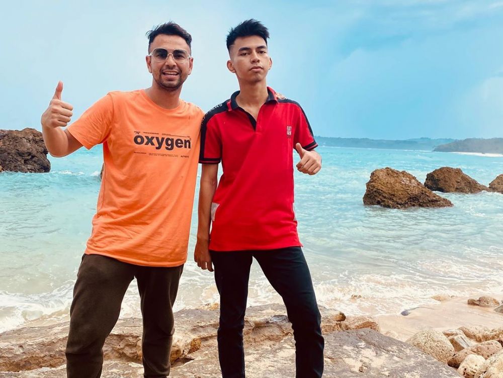 10 Potret Raffi Ahmad ajak liburan kembarannya di Nihi Sumba