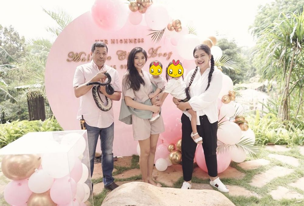 10 Potret terbaru Kahiyang Ayu pasca 3 bulan melahirkan, kian menawan