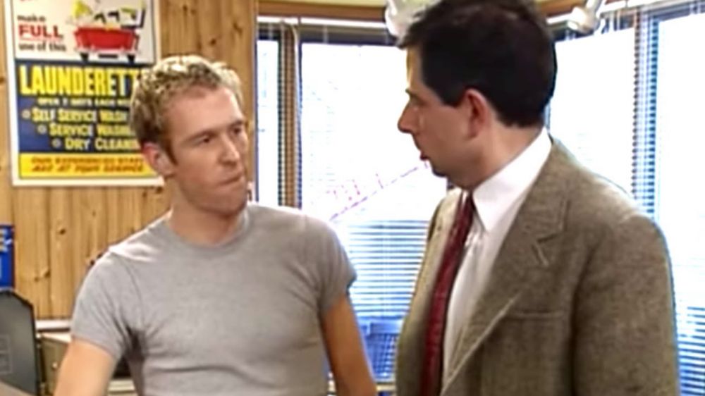 Ingat pria laundry di serial Mr. Bean? Ini 10 potret terbarunya
