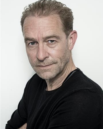 Ingat pria laundry di serial Mr. Bean? Ini 10 potret terbarunya