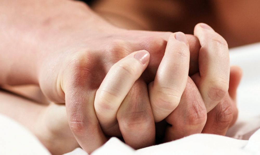 Hubungan intim secara teratur dengan pasangan sah banyak manfaatnya