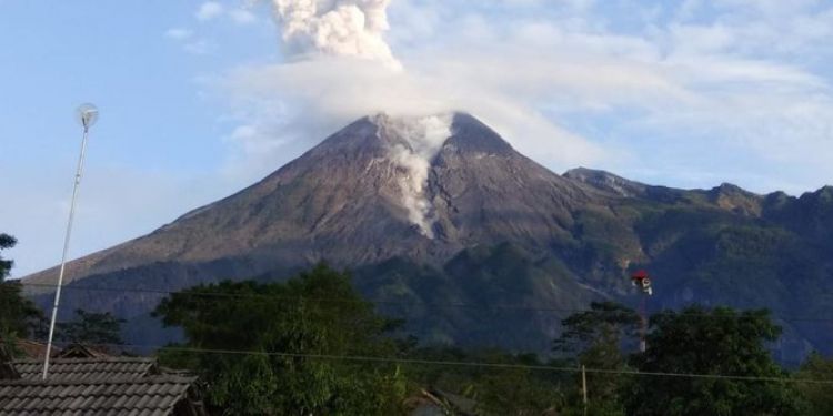 Kondisi terkini Gunung Merapi, diprediksi letusan melebihi