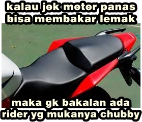10 Meme realita pengendara motor saat siang hari, bikin tepuk jidat