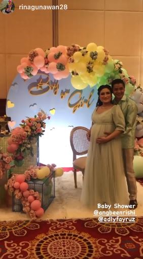 10 Momen tujuh bulan kehamilan Angbeen Rishi, parasnya curi perhatian